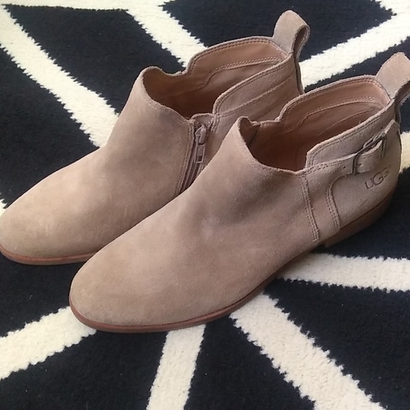 New Ugg Kelsea ankle boot - Picture 4 of 6